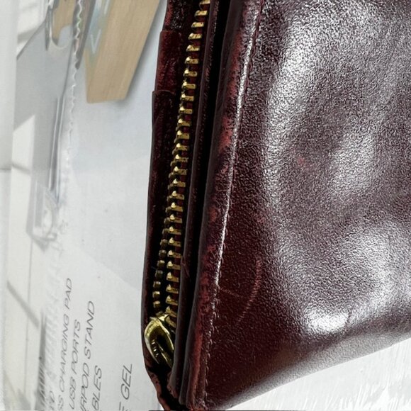 Vintage Retro Givenchy Ostritch  Burgendy Leather  Long Wallet Biflod   Logo(11) - Picture 10 of 12